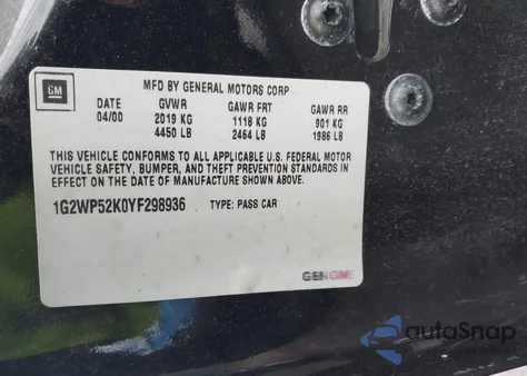 2000 Pontiac Grand Prix Gt z USA, uszkodzony, nr VIN 1G2WP52K0YF298936
